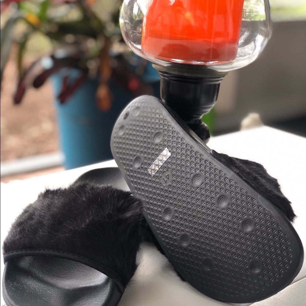 ROWOO Fur Slides - Picture 2 of 4